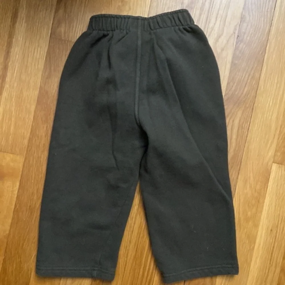 Gymboree Dark Green Sweatpants Size 2T